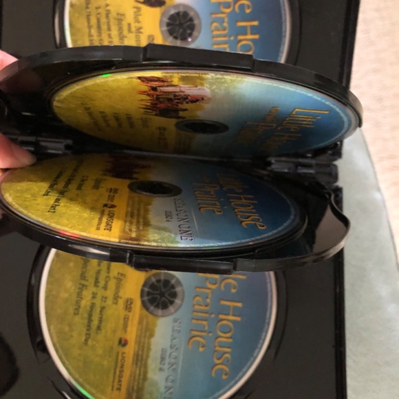 Season 1—Little House on the Prairie - Picture 4 of 4